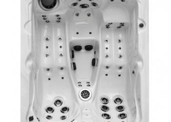Fox Spa Essence – 160 X 213 X 87CM – 66 Jets Incl. Cover